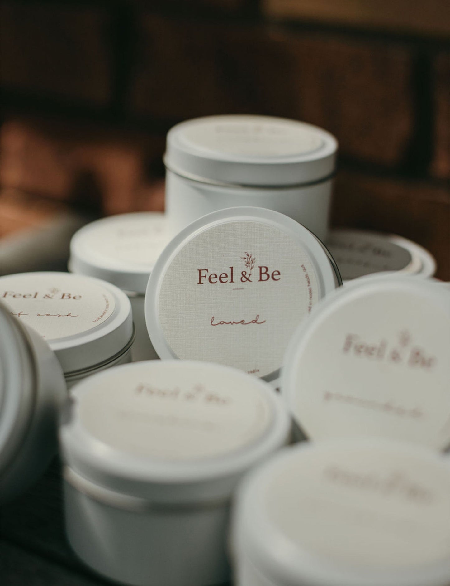 Travel Tin - 11 Collection pack