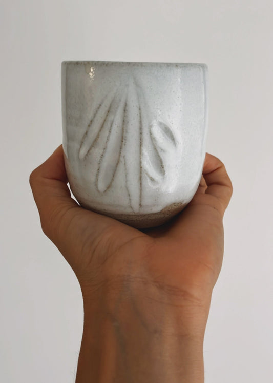 FLORA/ MUG CANDLE - SCENTED WITH COCONUT LIME